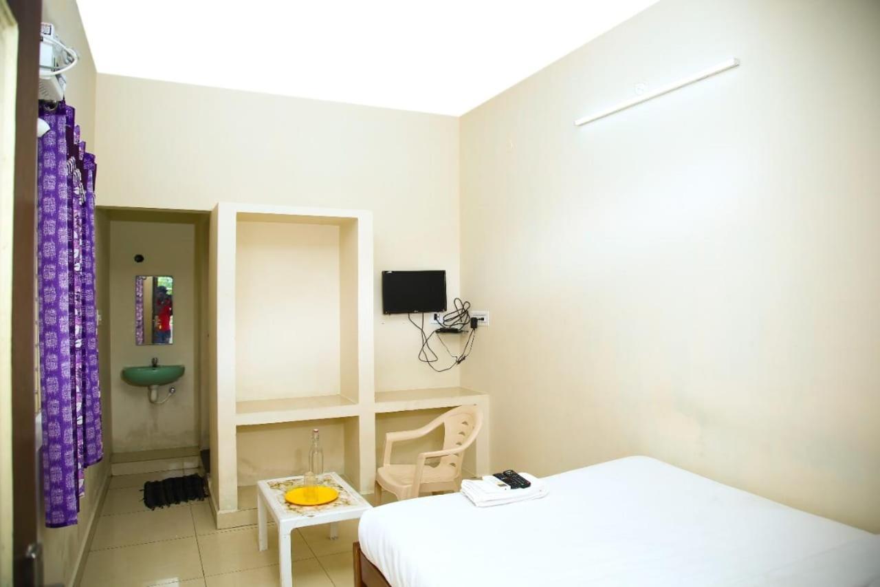 ‌‌Florence Guest House Pondicherry Exterior foto